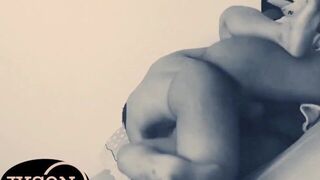 Comendo a buceta apertada da novinha de calcinha - porn video